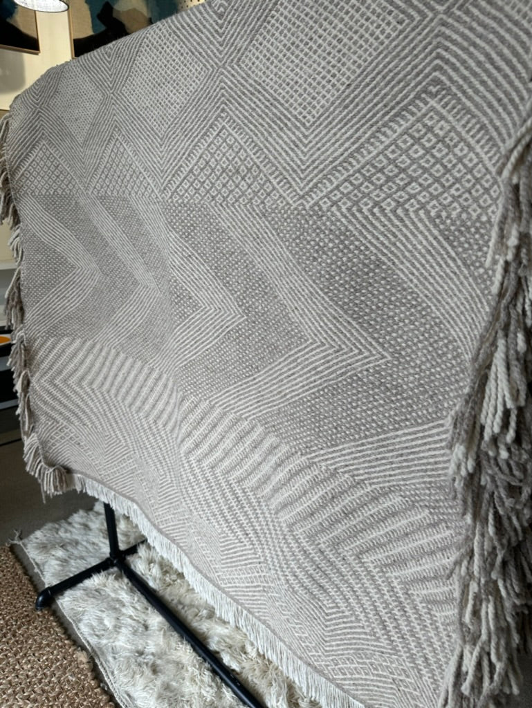 4'8"x7'1" Amazigh Banded Taupe Pattern Wool Carpet