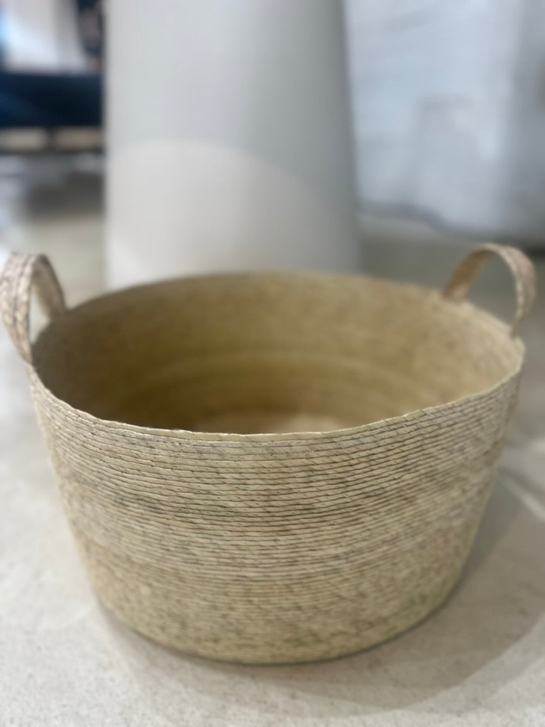 tambo palm handle basket