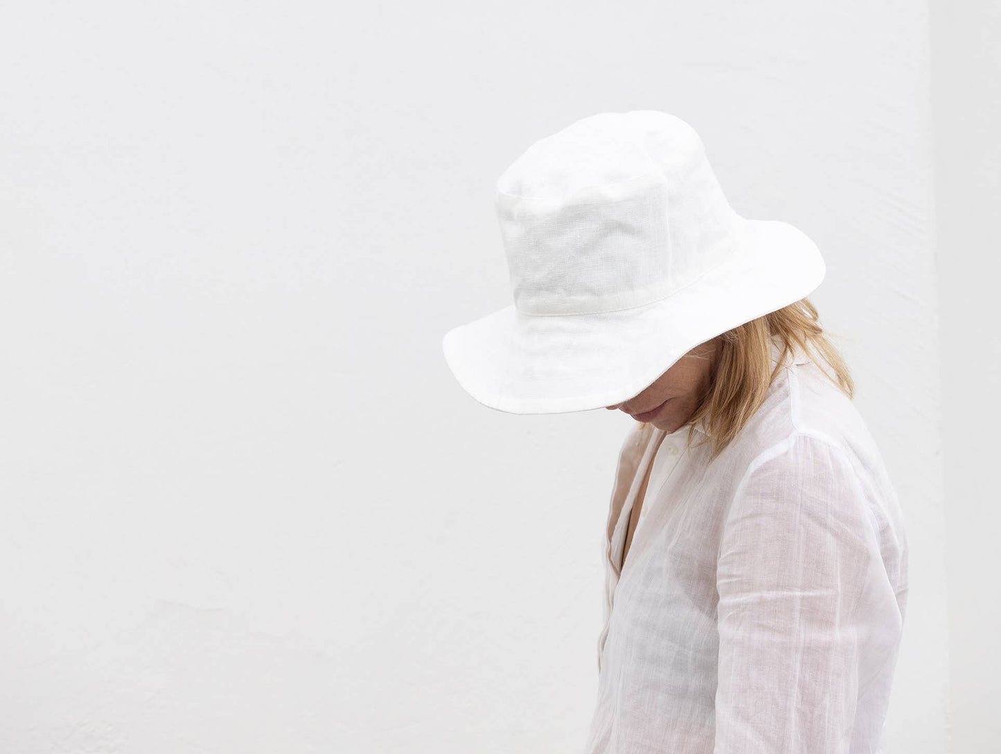 Celina Mancurti, LLC - Linen Bucket Hat: Black