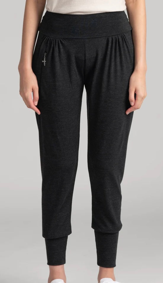 Slouchy Washable Merino Active Pant