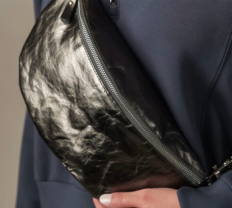 Uashmama Sling Sustainable Purse-Pouch from Italy