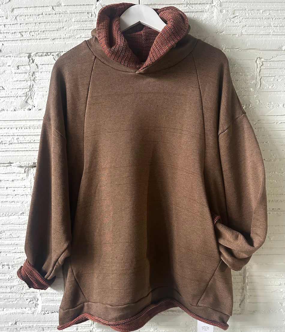 Tamaki Niime Dub Dub Pocket reversible hoodie in organic cotton from Japan