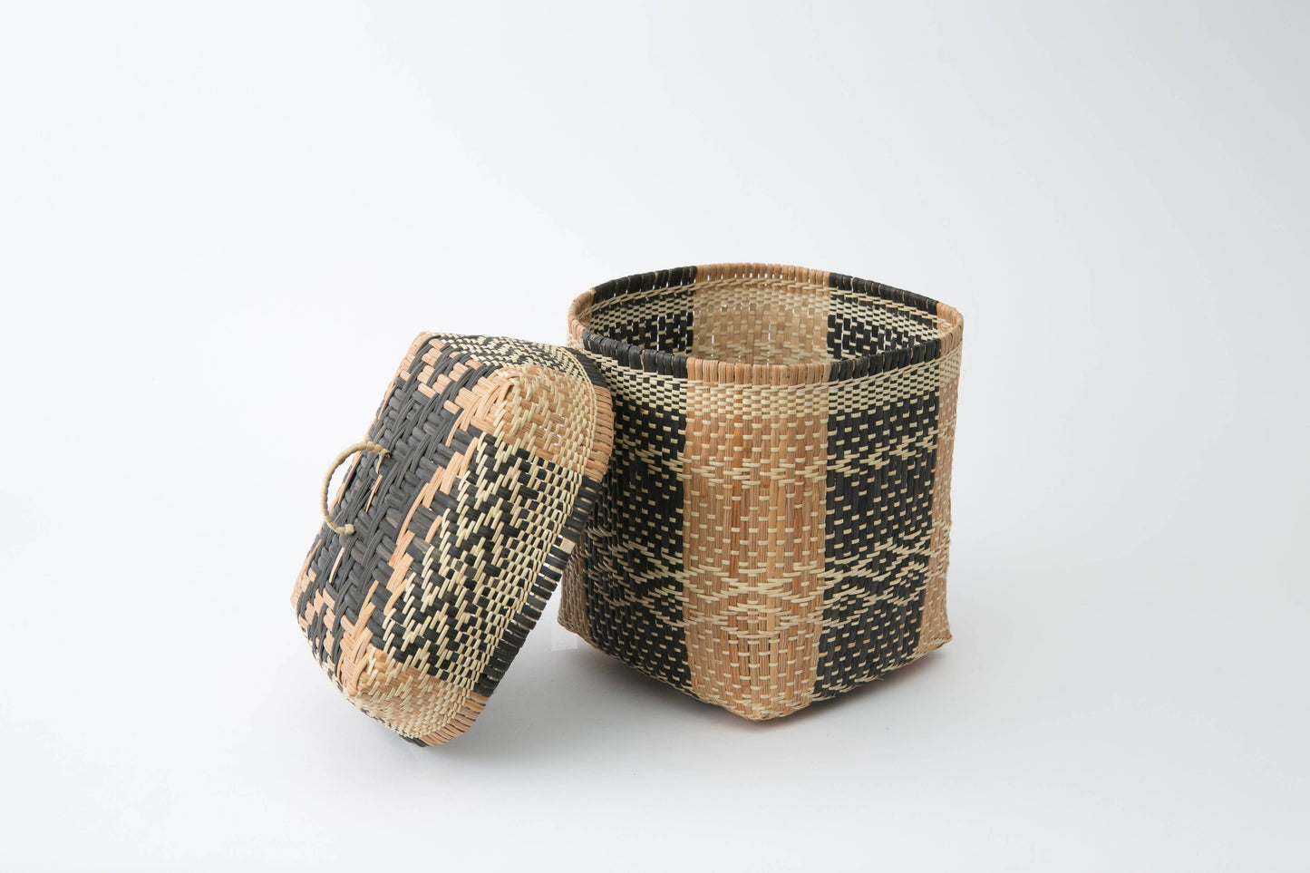 NEEPA HUT - Bidayuh Lidded Storage Basket | Mix