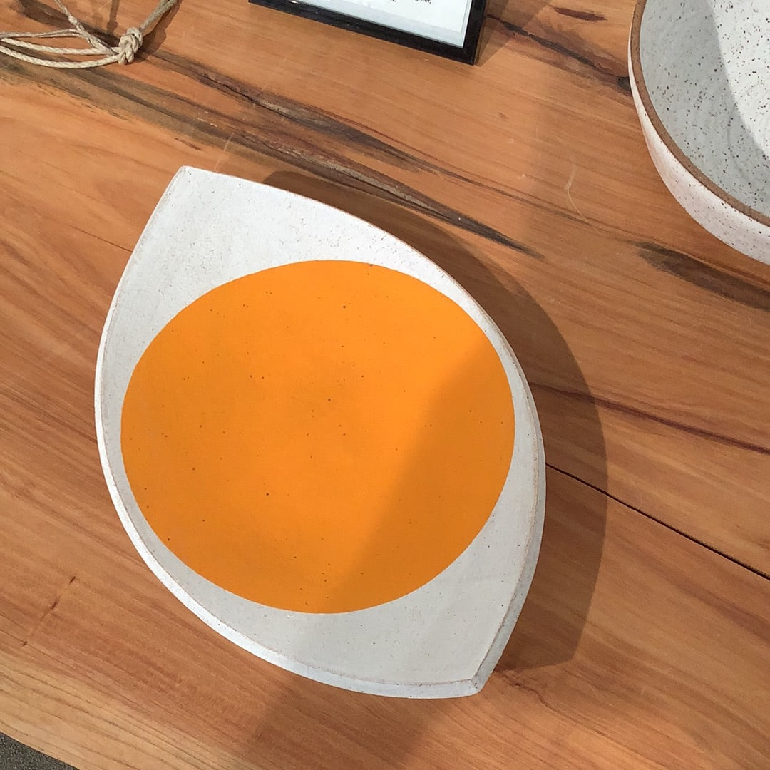 Mquan Large Eye Dish: Full Moon Marigold