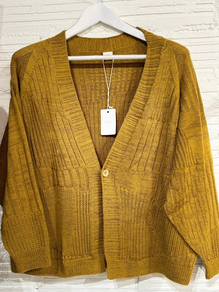 Tamaki-Niime CA Knit One Button Sweater from Japan