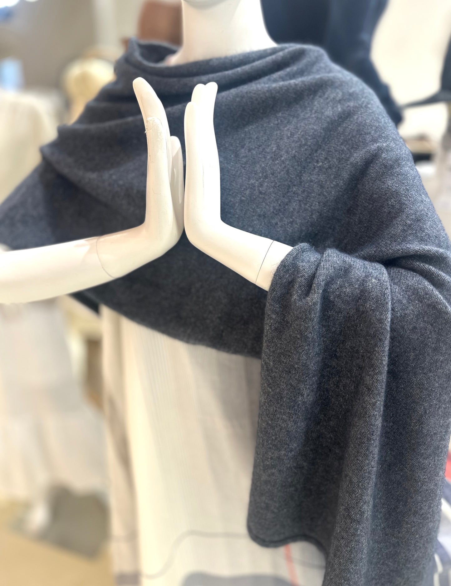 Kaha Eco-Capelet- Hand Loomed in Christchurch, New Zealand