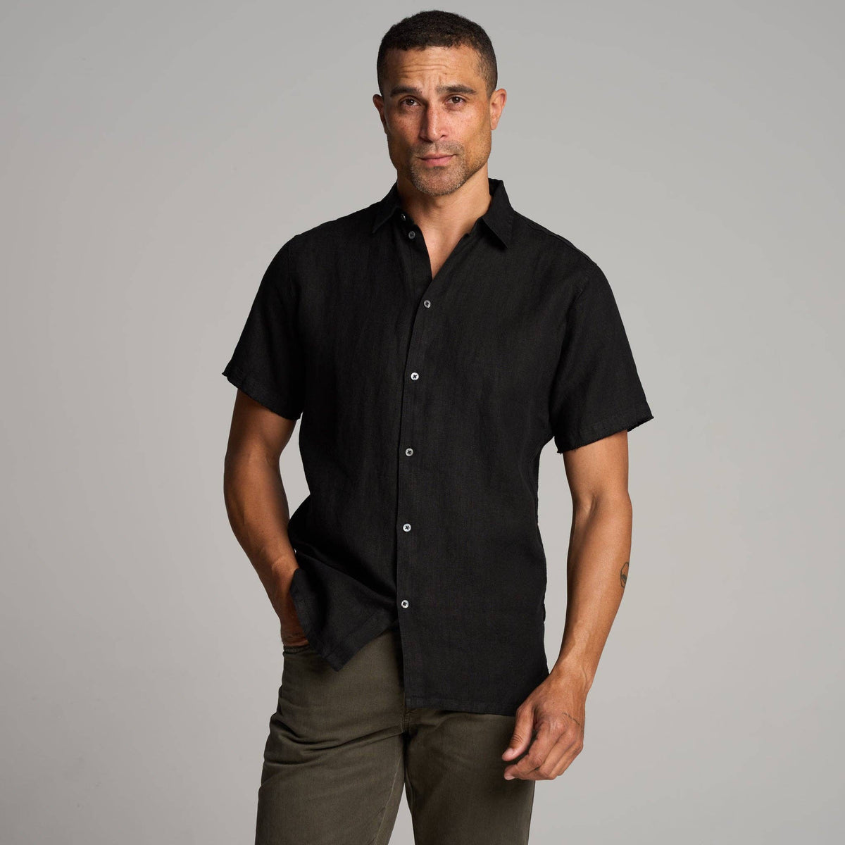 Rowan - Lyons Short Sleeve Linen Shirt: Seaport / M / MWTP0014