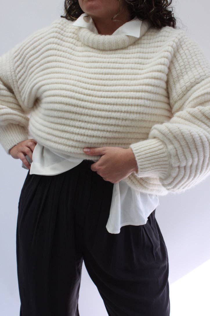 Na Nin - Romy Cotton Balloon Sleeve Sweater: Ivory / O/S