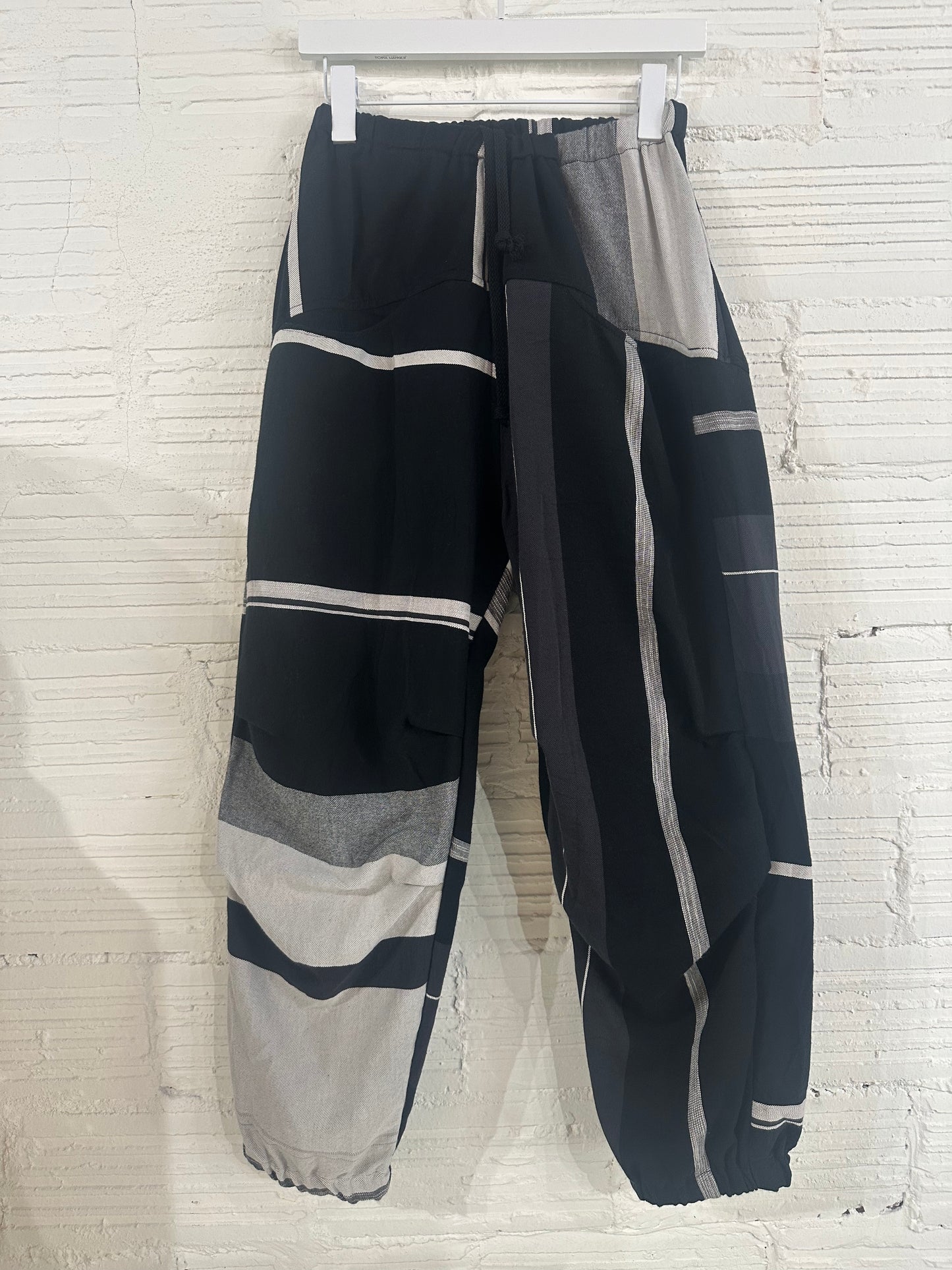 Tamaki-Niime Nica Parachute Cotton Gender Free Pant