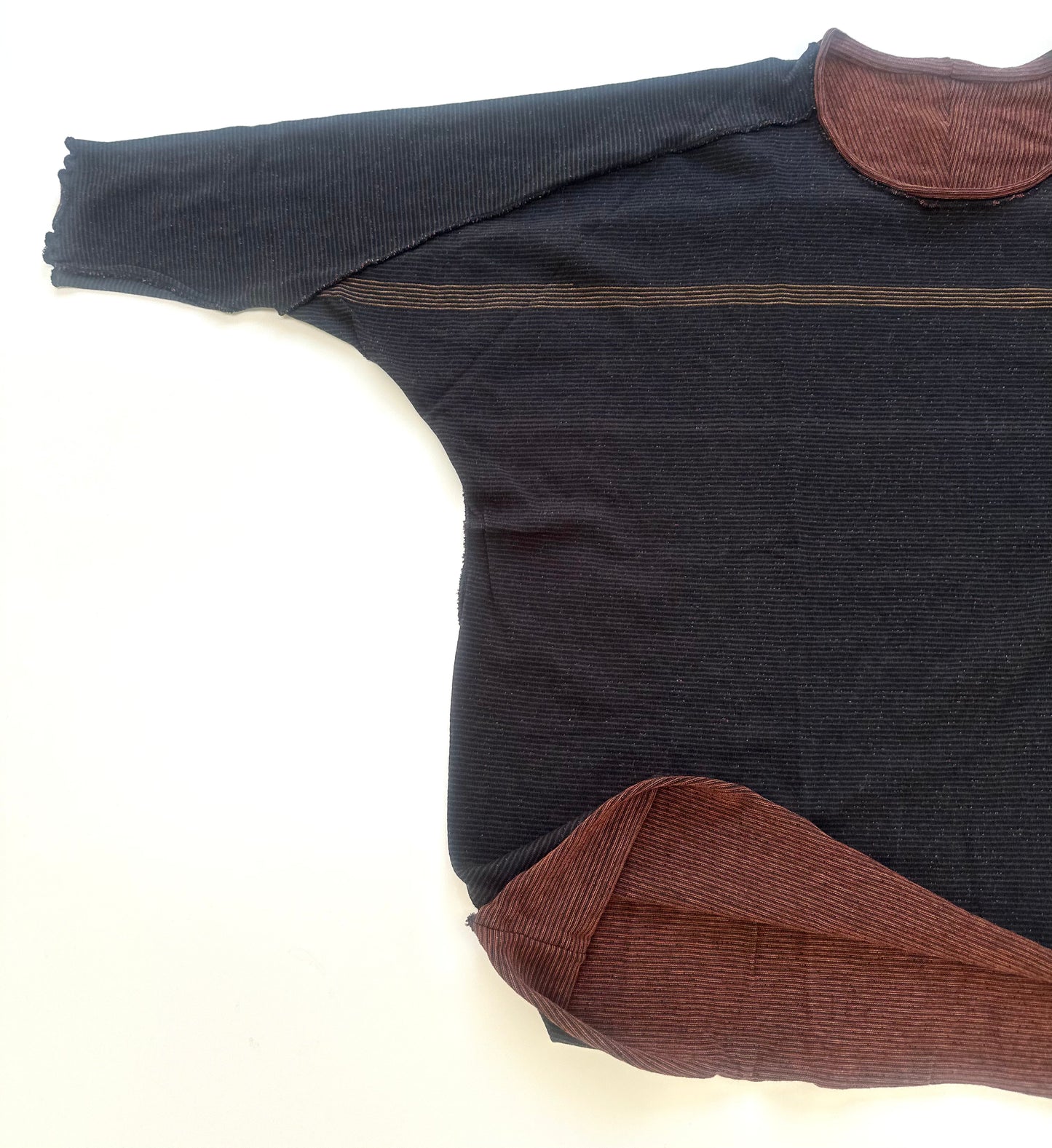 Nuime Futo Mid Sleeve Fine Organic Cotton Woven Top Gender Free by Tamaki-Niime
