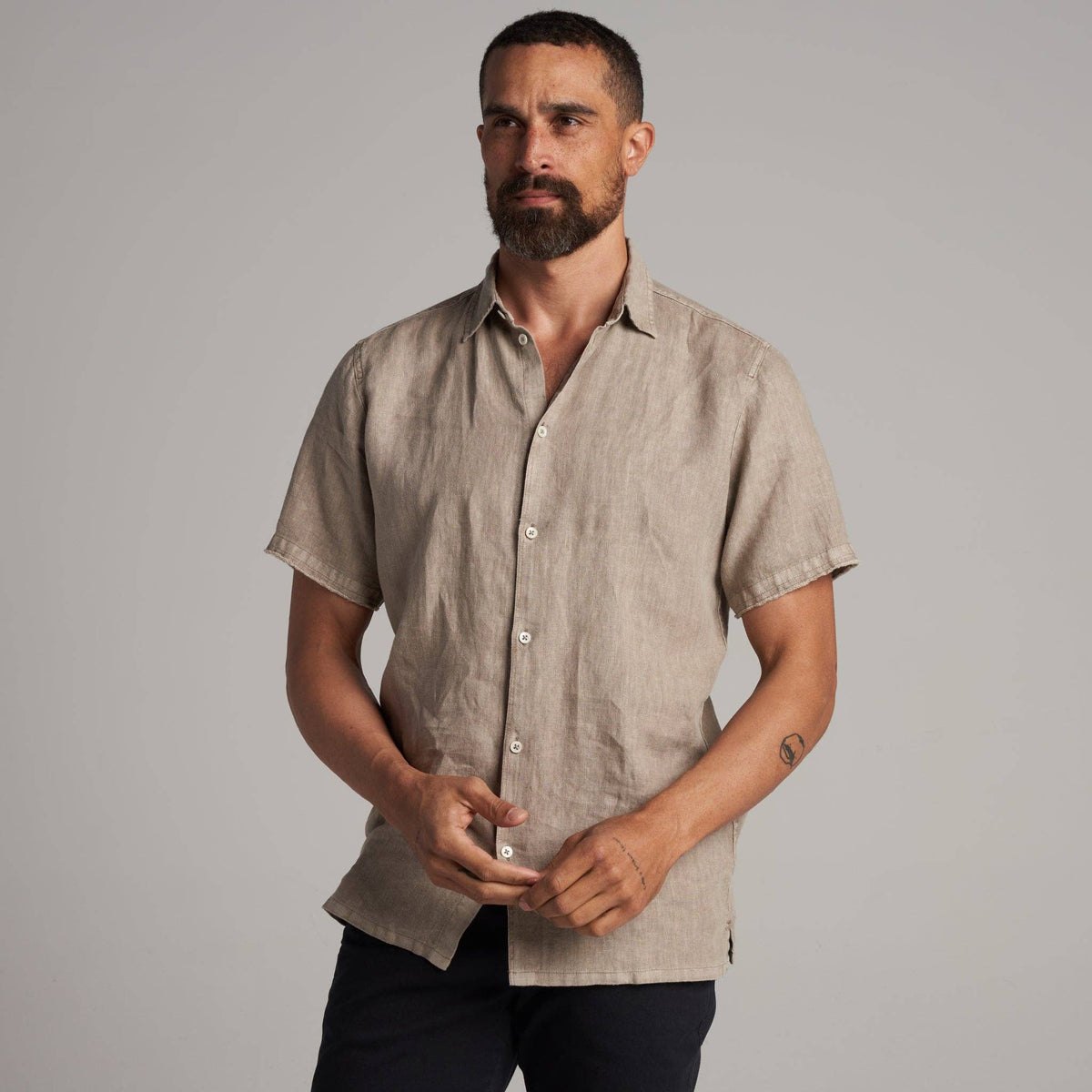 Rowan - Lyons Short Sleeve Linen Shirt: Seaport / M / MWTP0014