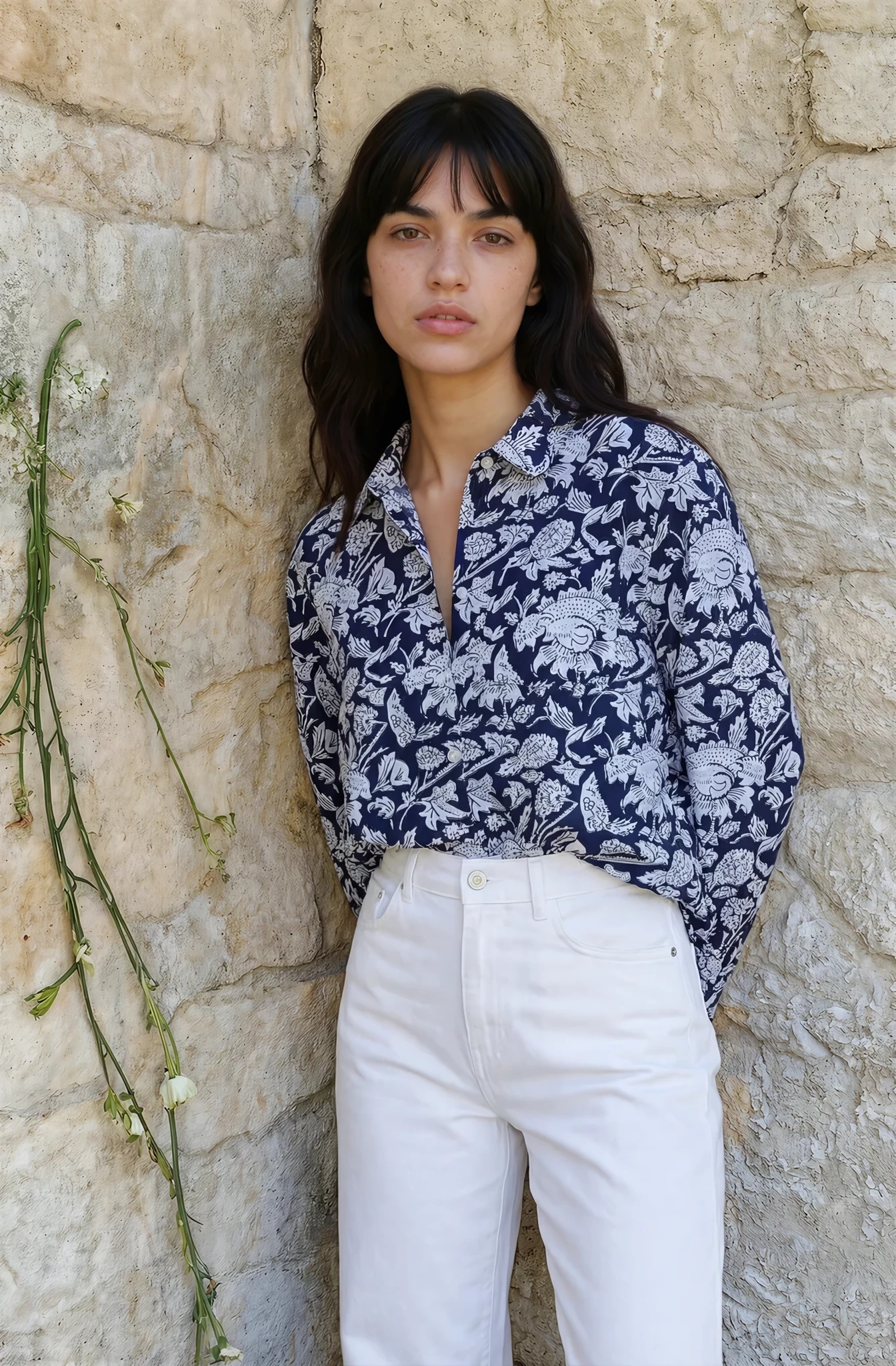 and for Good - Good Boyfriend Shirt - Madison Floral Navy: Navy / S/M