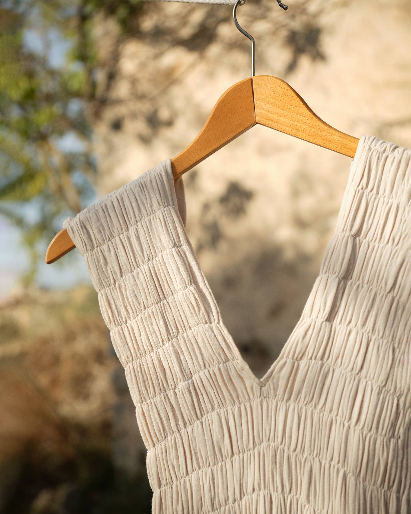 CECILIA SÖRENSEN - 736 ALBAZER V-neck dress in organic cotton muslin: Khaki