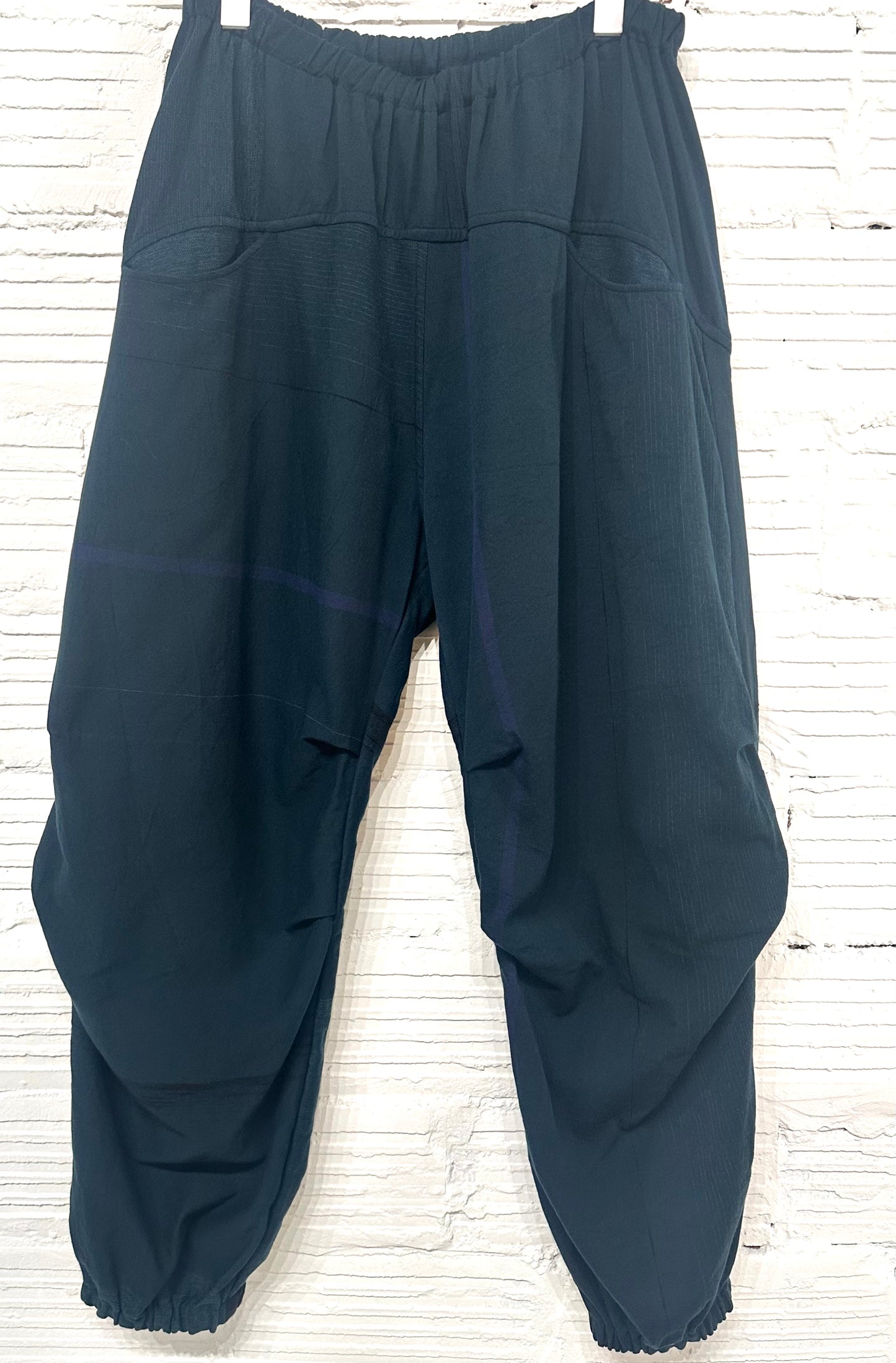 Tamaki-Niime Nica Parachute Cotton Gender Free Pant