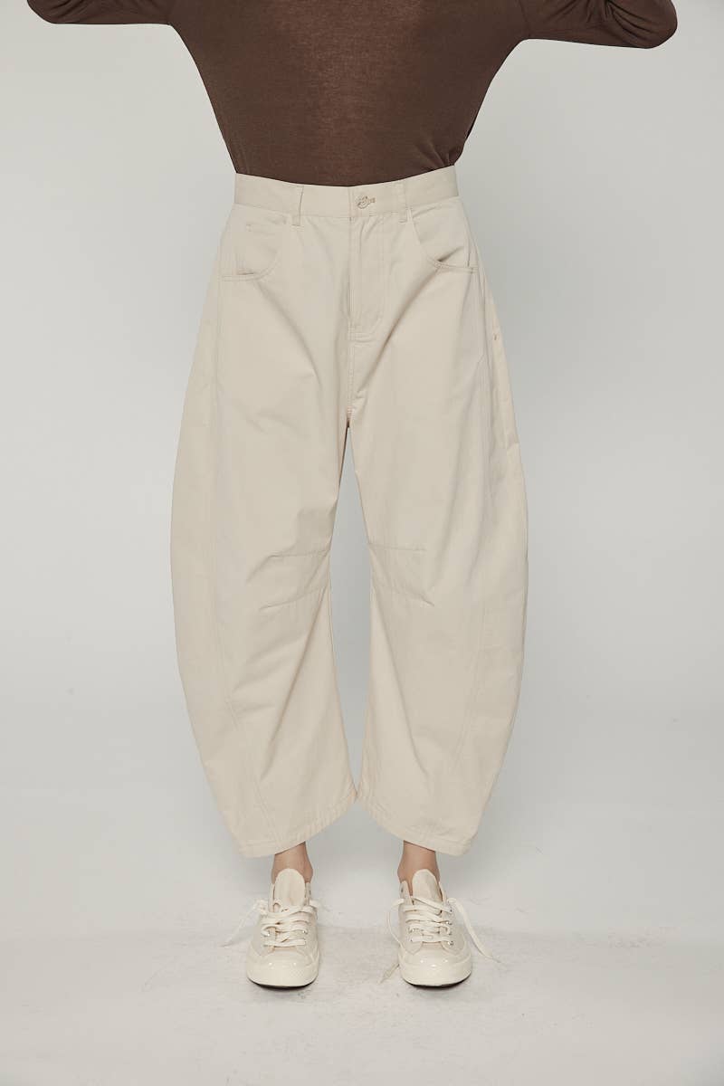 amente - Seemed barrel pants: Beige / Solid / L