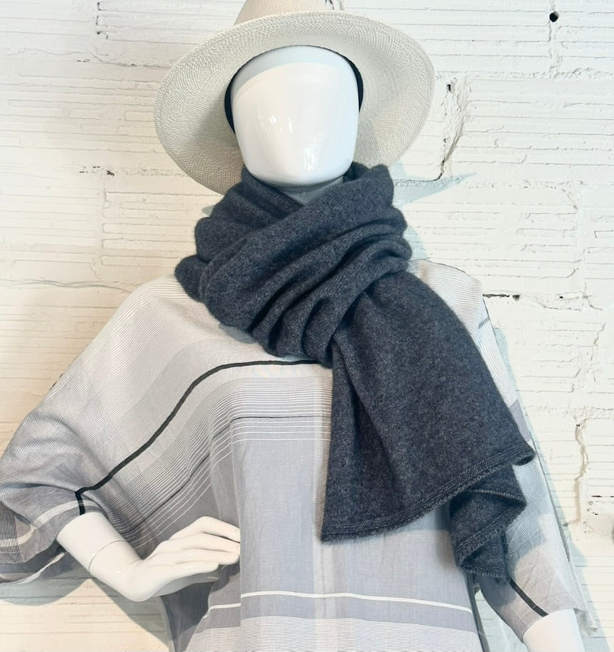 Kaha Eco-Capelet- Hand Loomed in Christchurch, New Zealand
