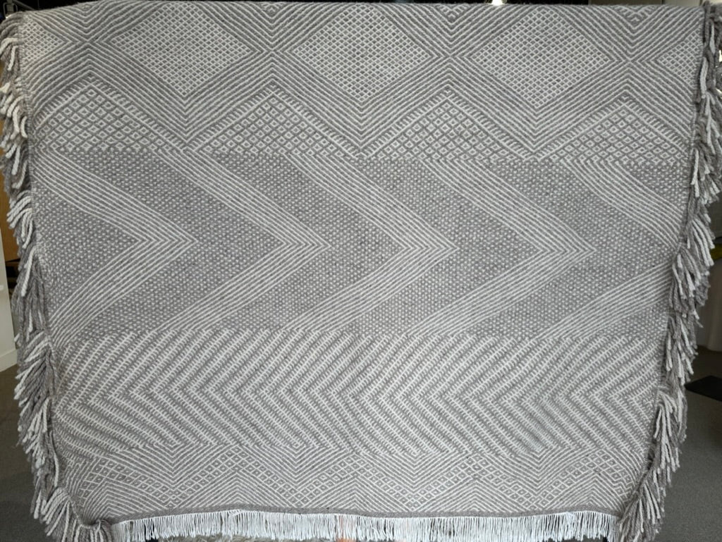 4'8"x7'1" Amazigh Banded Taupe Pattern Wool Carpet