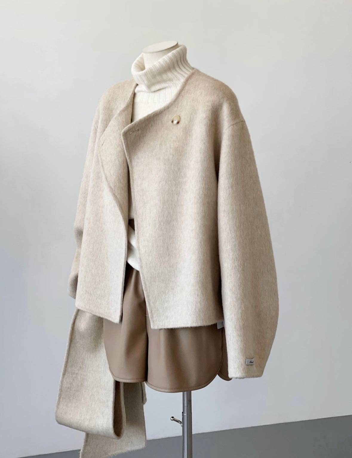 Loom & Line - Vela Short Loose Cardigan Wool Coat - Beige: One Size