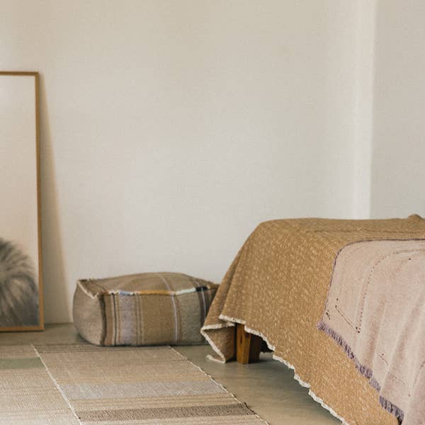 Lorena Canals Home - Handloom Pouf Puebla: 1’ 6” x 1’ 6” x 9”