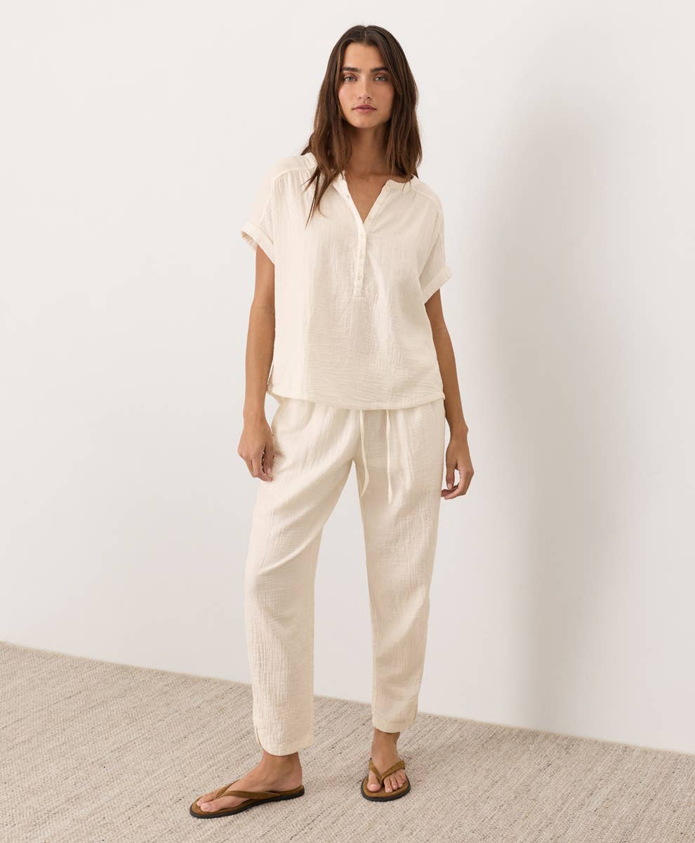 Pact - Women's Coastal Double Gauze Tapered Pull-On Pant: Cream / Small