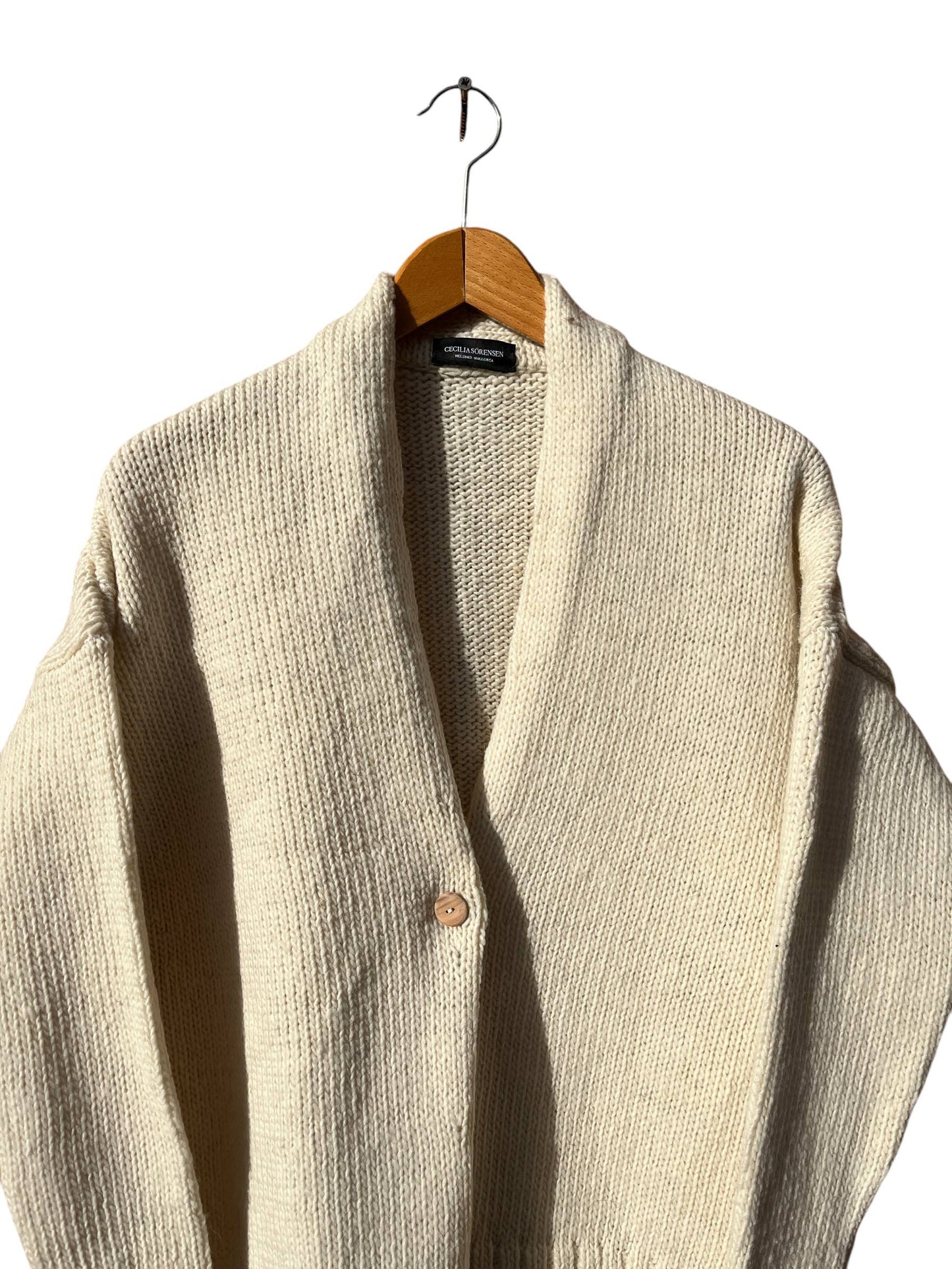 CECILIA SÖRENSEN - 900 CARDIGAN - Artisan Undyed Wool Spain: Natural white / M/L