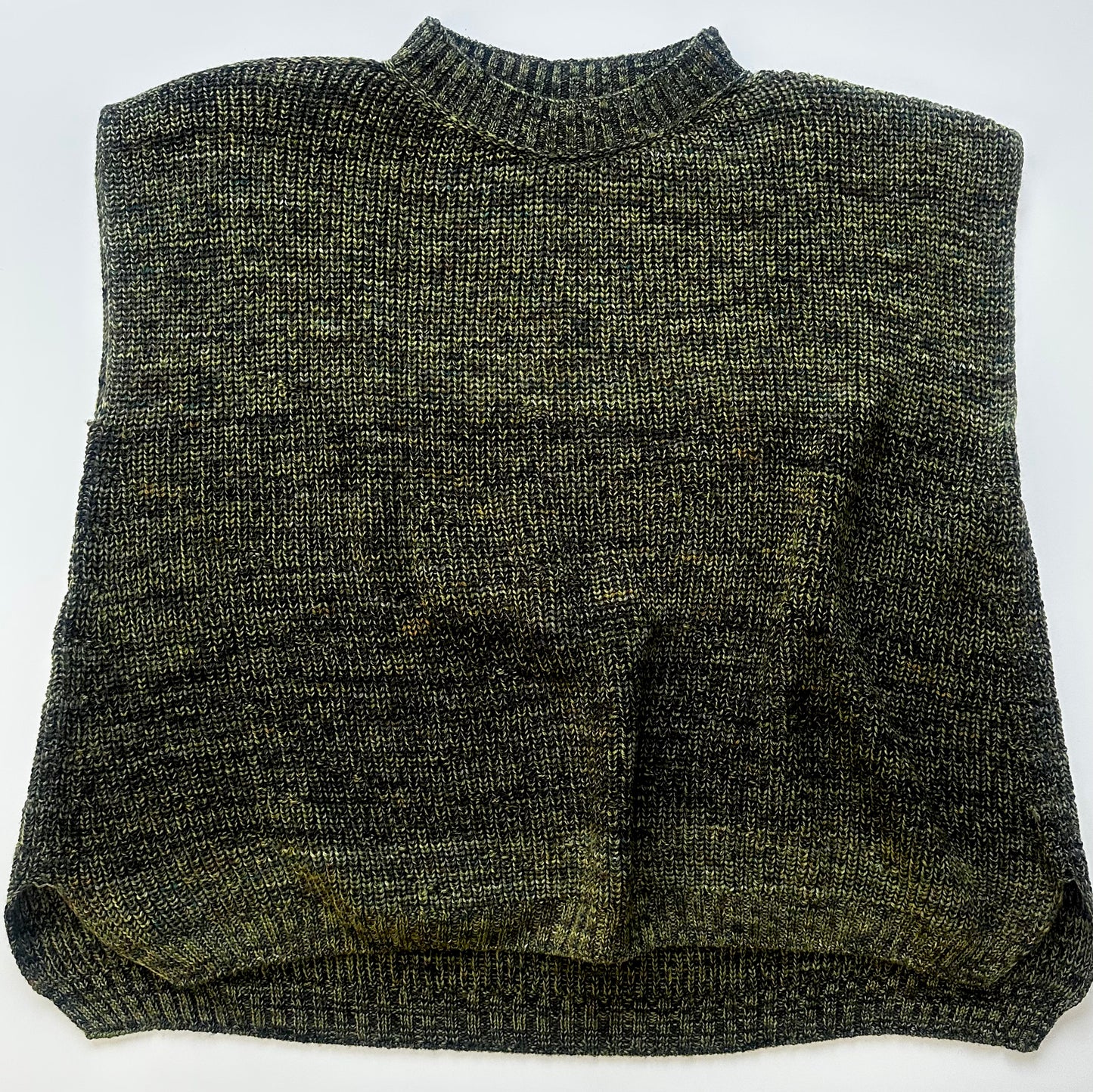 Kai Knit Vest by Tamaki Niime