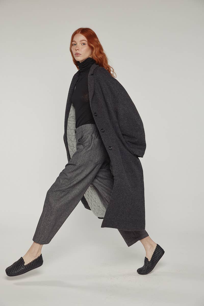 amente - Cocoon sleeve maxi coat: Charcoal / Solid / XS/S