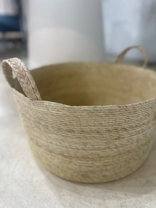 tambo palm handle basket