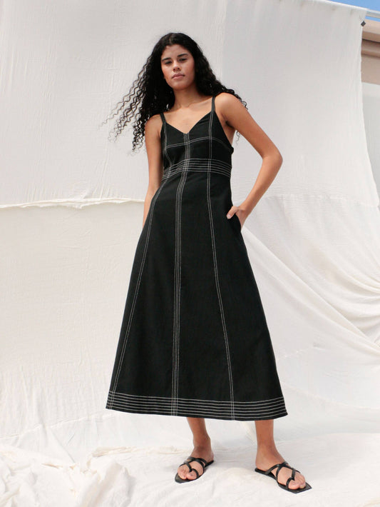 The Handloom - Eva Maxi Dress - Black: Black / M-L