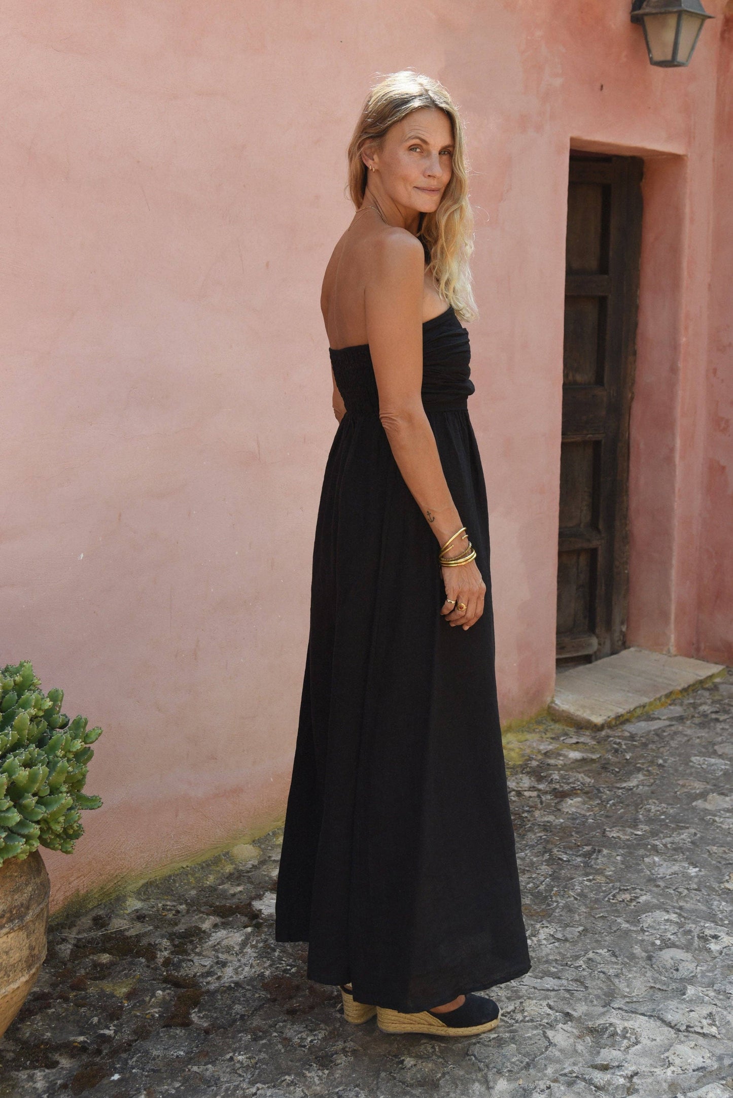 Linen Lola Dress // Noir: M/L