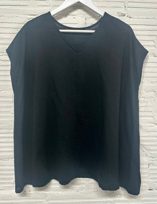 Tamaki-Niime Fuwa-Tee Cap Sleeve Cotton Top