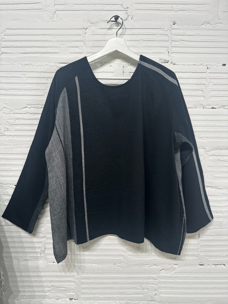 Tamaki-Niime T-Ragi Cotton Scoop Top