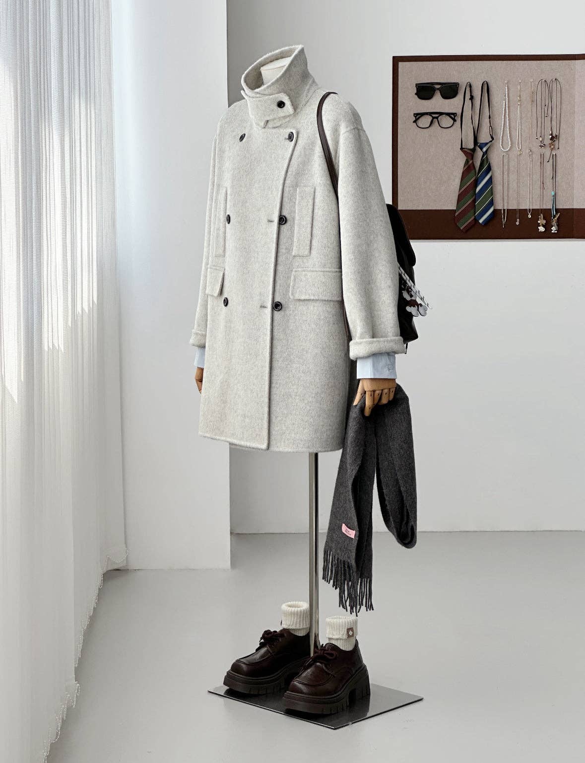 Loom & Line - Merrin Mid-length Wool Coat - 5 Colors: Navy / One size