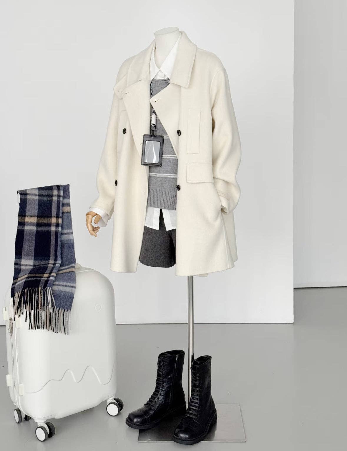 Loom & Line - Merrin Mid-length Wool Coat - 5 Colors: Navy / One size