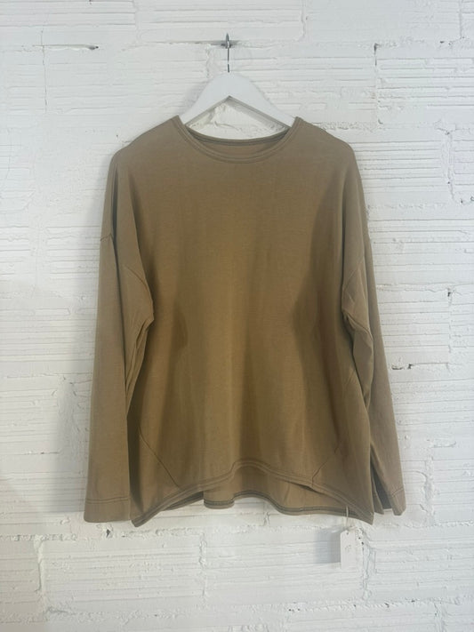 Tama Tee Long Sleeve by Tamaki Niime