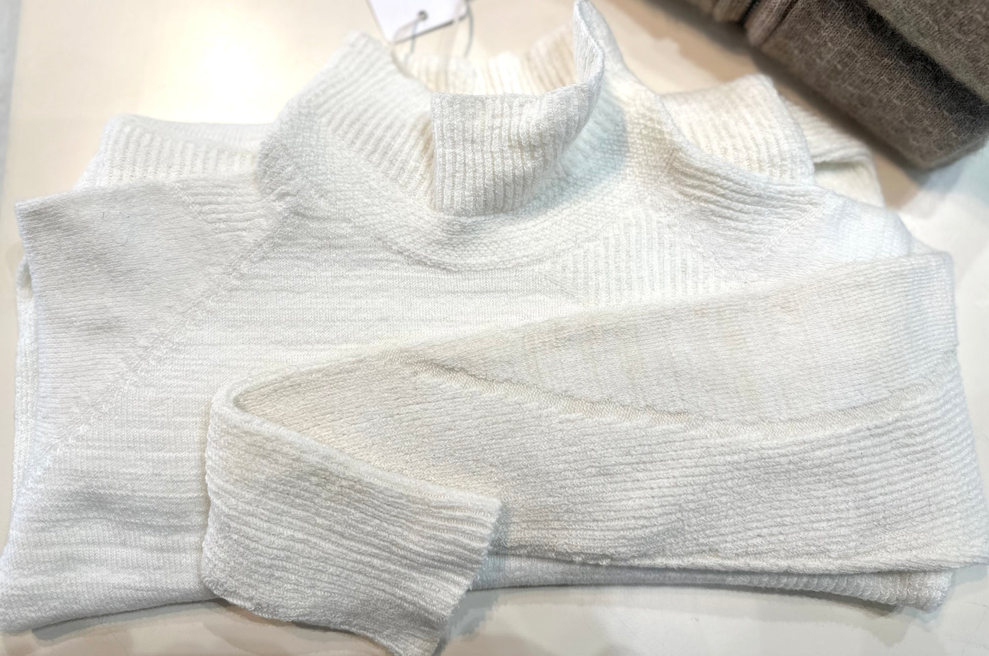 In-Nice Tamaki-Niime Mock Turtle  Stretch Sweater from Japan