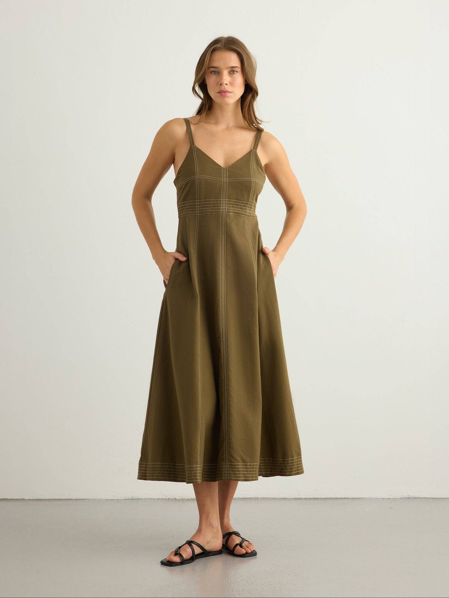 The Handloom - Eva Maxi Dress - Khaki Green: Khaki Green / S-M
