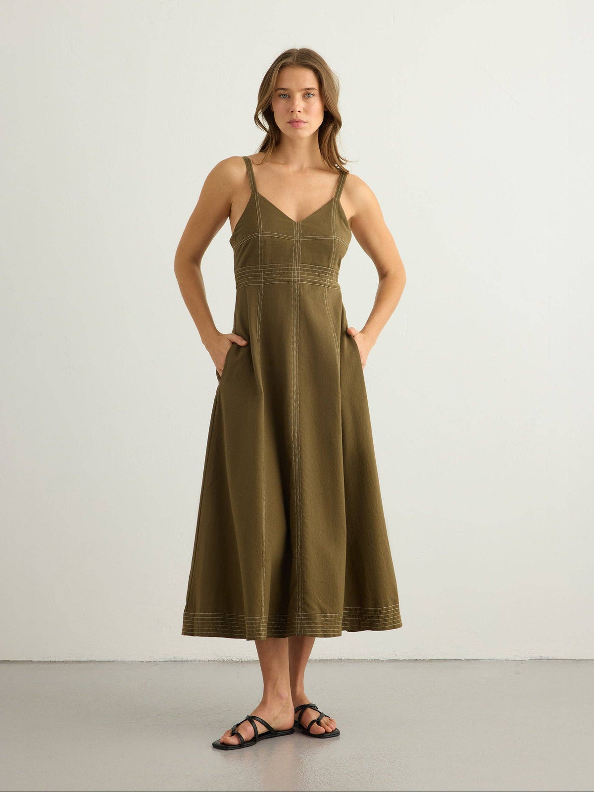 The Handloom - Eva Maxi Dress - Khaki Green: Khaki Green / M-L