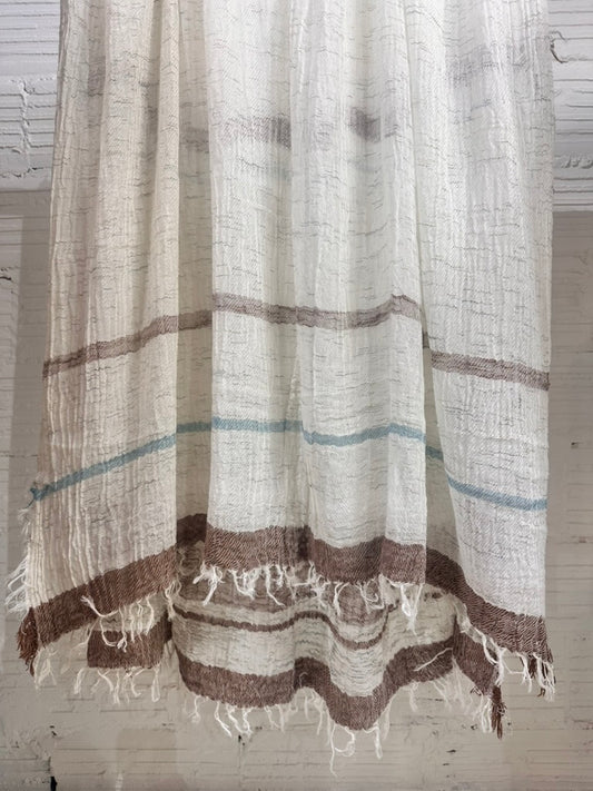 Roots Billowy shawls by Tamaki 90'' x 66''