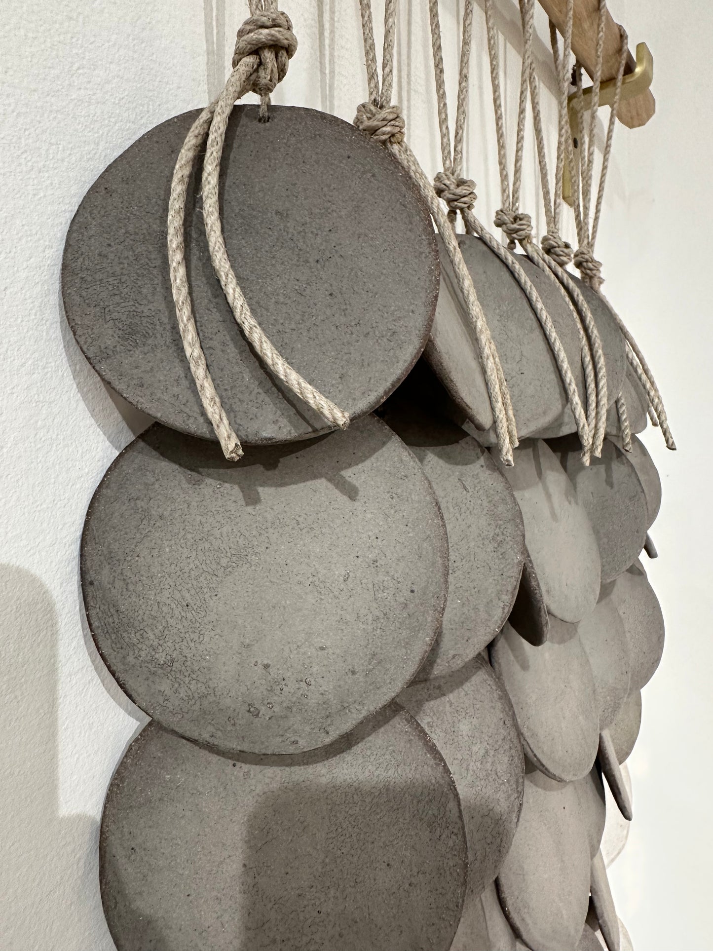 PLT7L Disc: Grey & White, White Oak