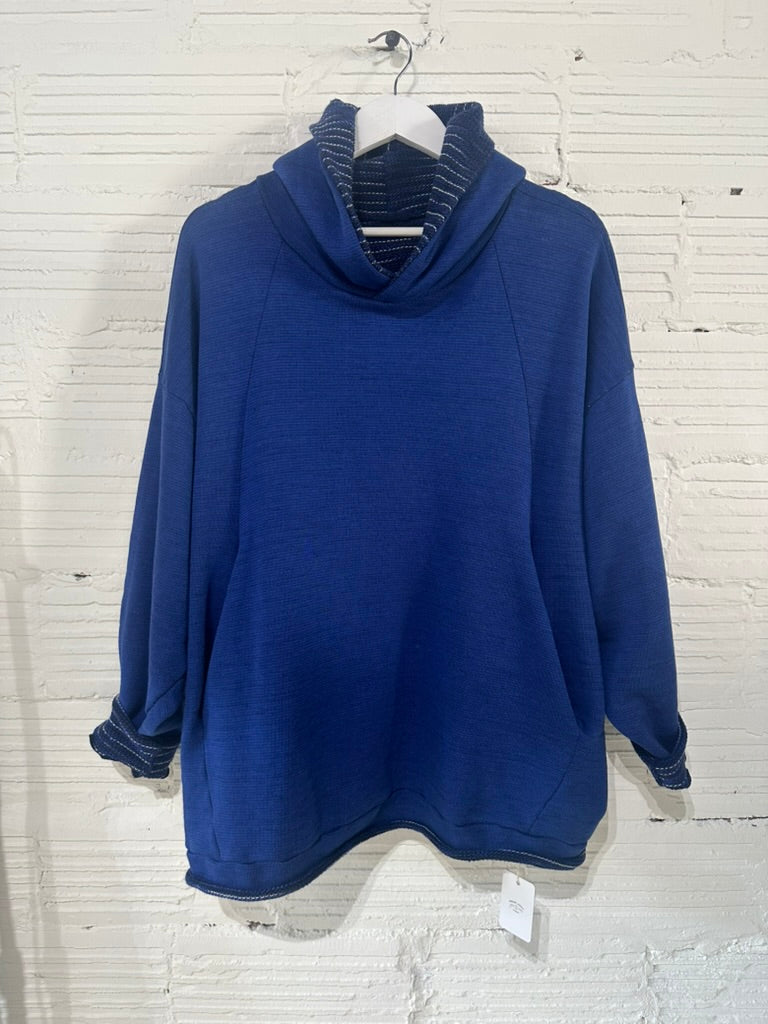 Tamaki Niime Dub Dub Pocket reversible hoodie in organic cotton from Japan