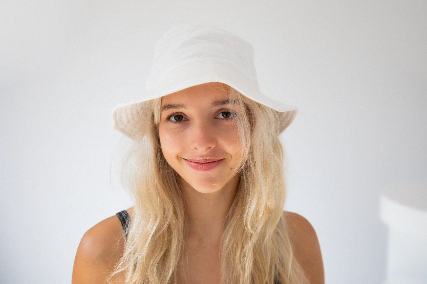 Linen Bucket Joy Hat