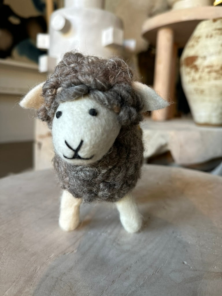 Brown Wool Sheep: Small