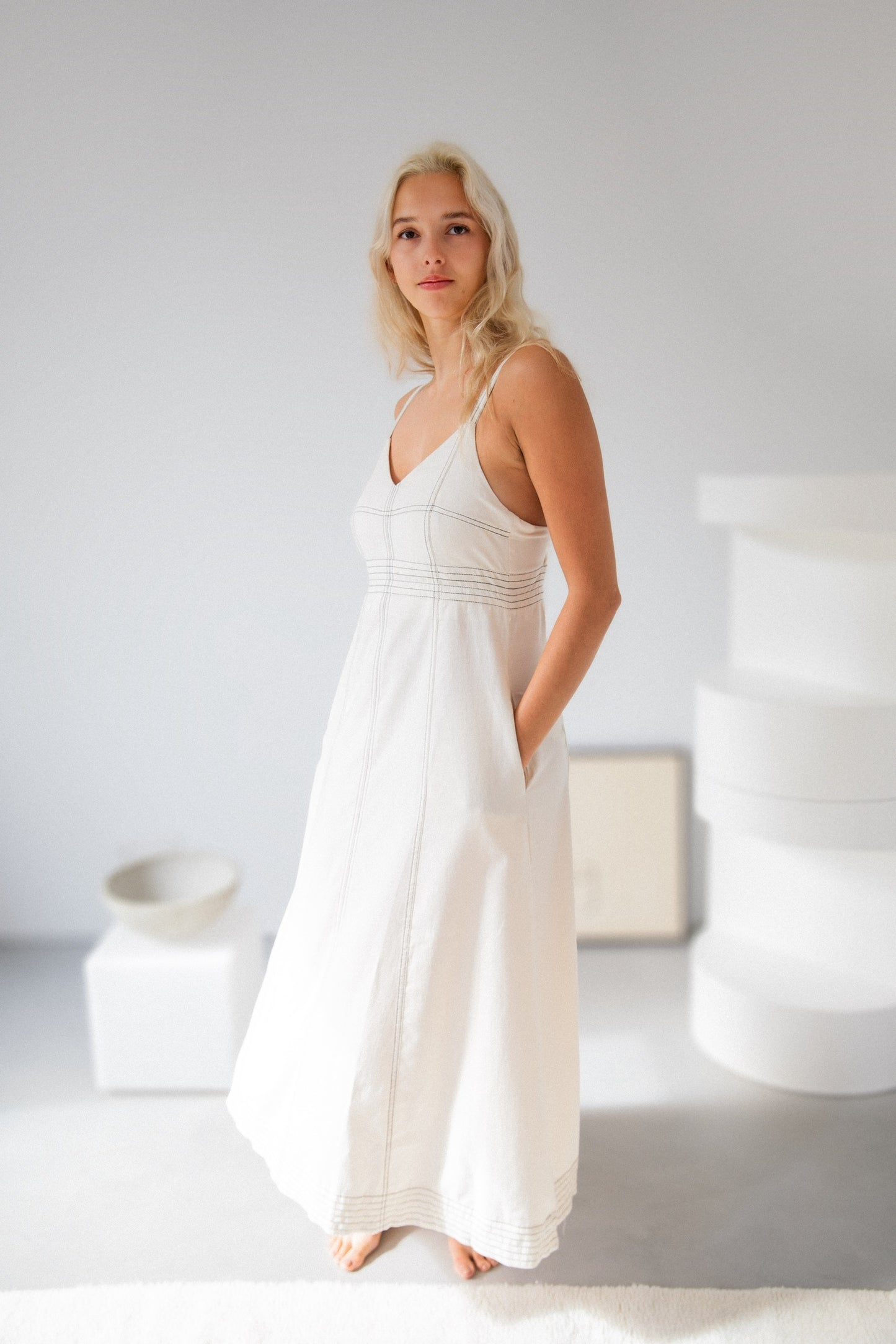 Evie Maxi Dress - Natural: Natural / M-L