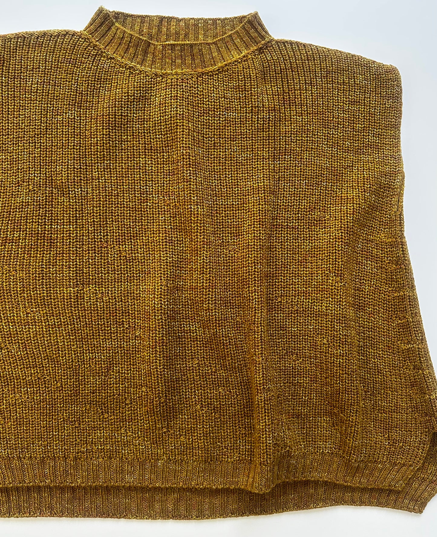 Kai Knit Vest by Tamaki Niime