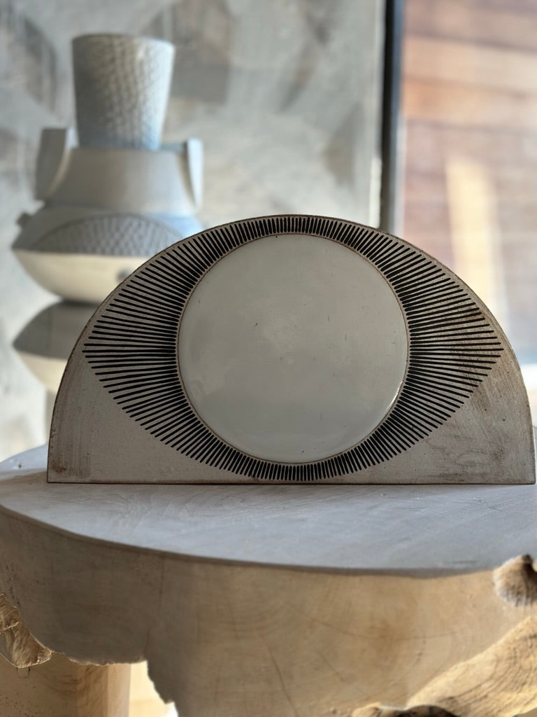 New Half Eye White Sculpture MQUAN