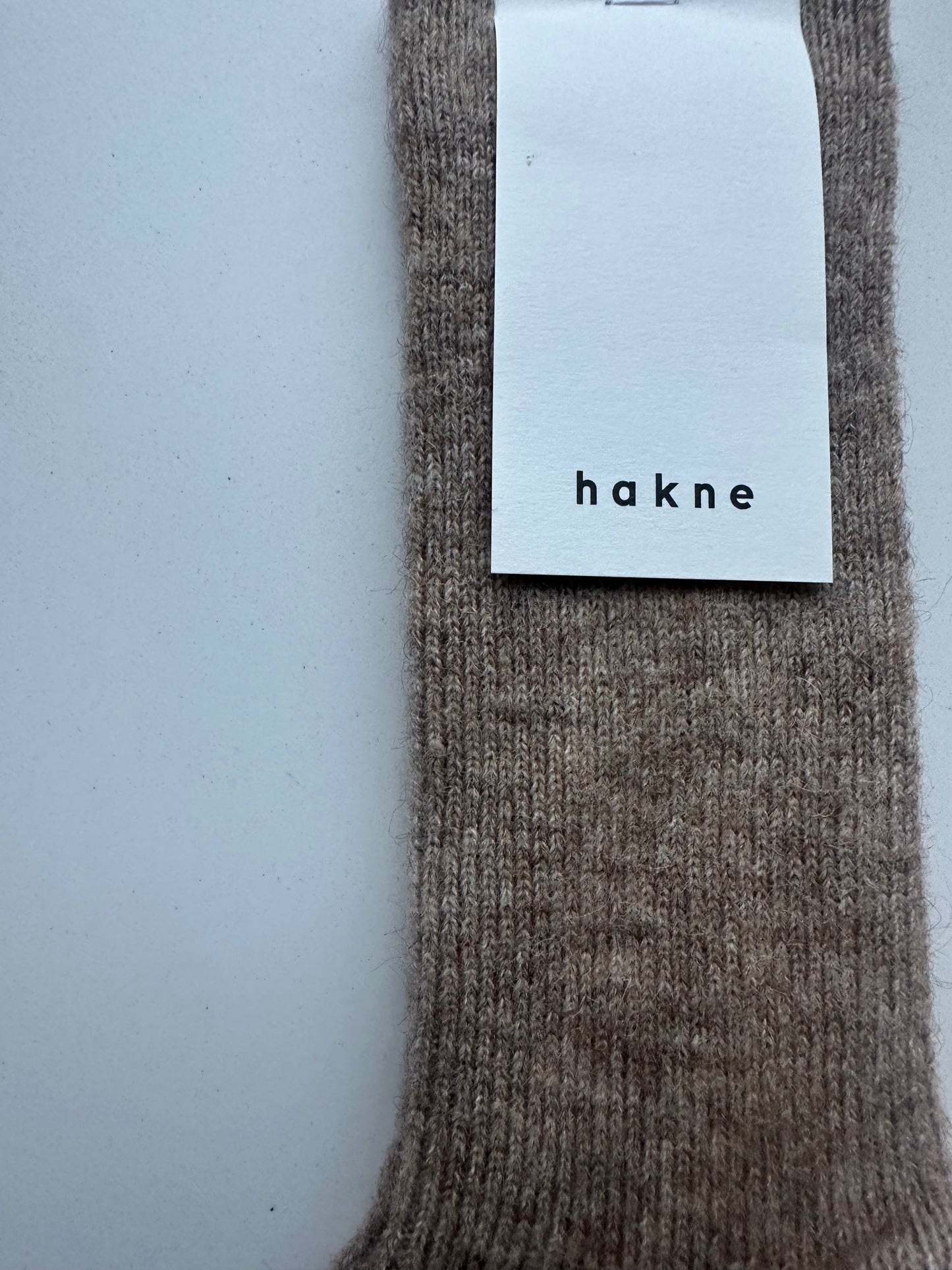 NISHIGUCHI KUTSUSHITA - HK0601 Suri Alpaca Ribbed Socks  S/M: Brown / M (USM7-9/USW8-10/EUR40-43)