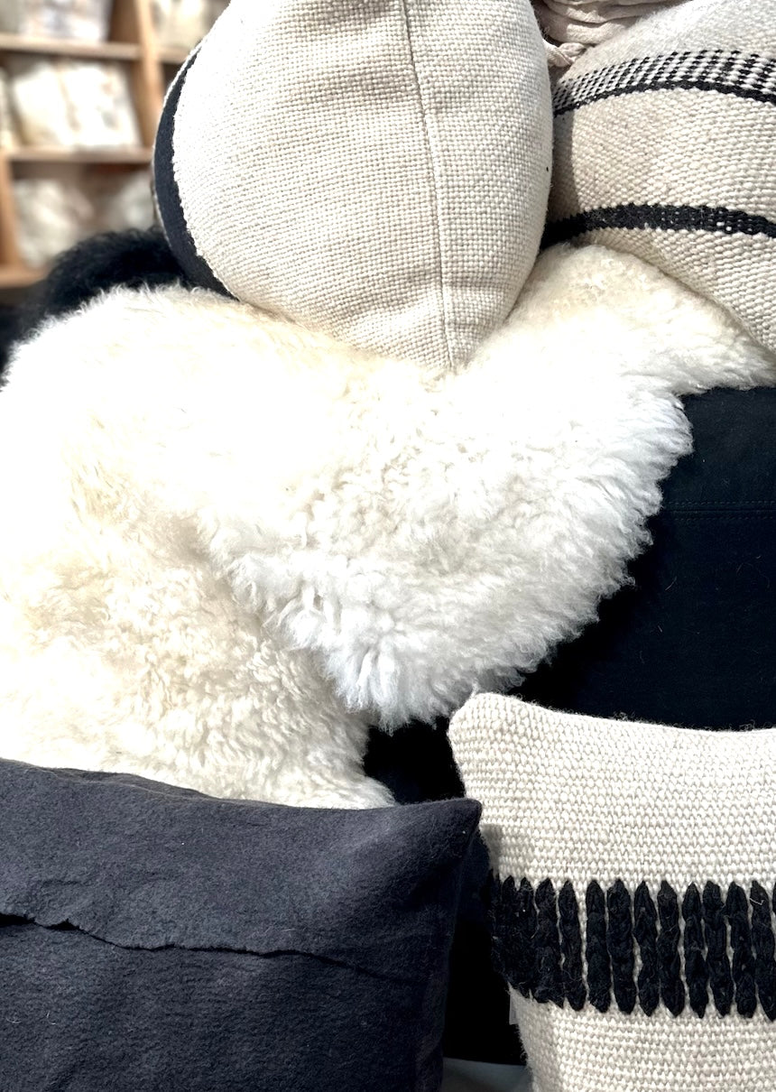 Natural Sheepskin Rug from Chile