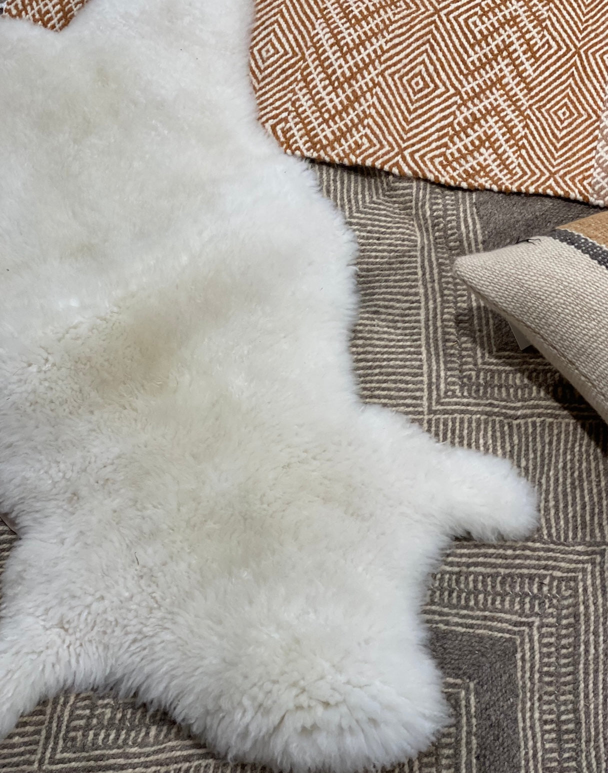 Natural Sheepskin Rug from Chile