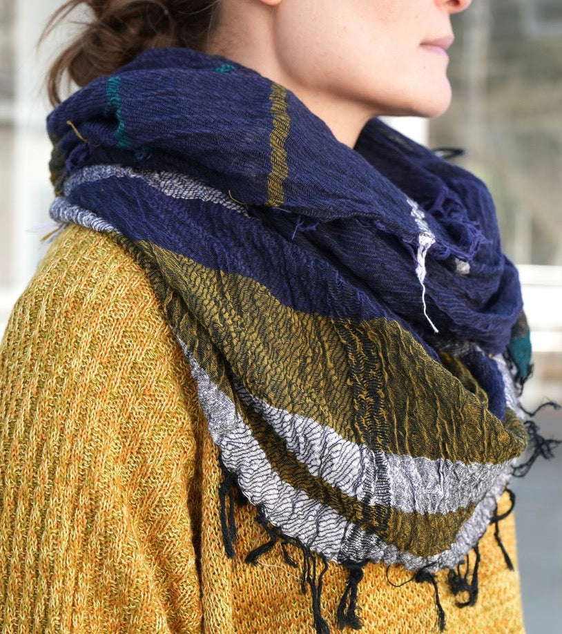 Roots Billowy shawls by Tamaki 90'' x 66''